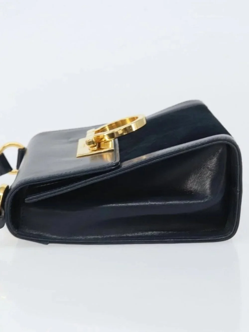 Salvatore Ferragamo Gancini Shoulder Bag Leather Navy Gold Auth 166375